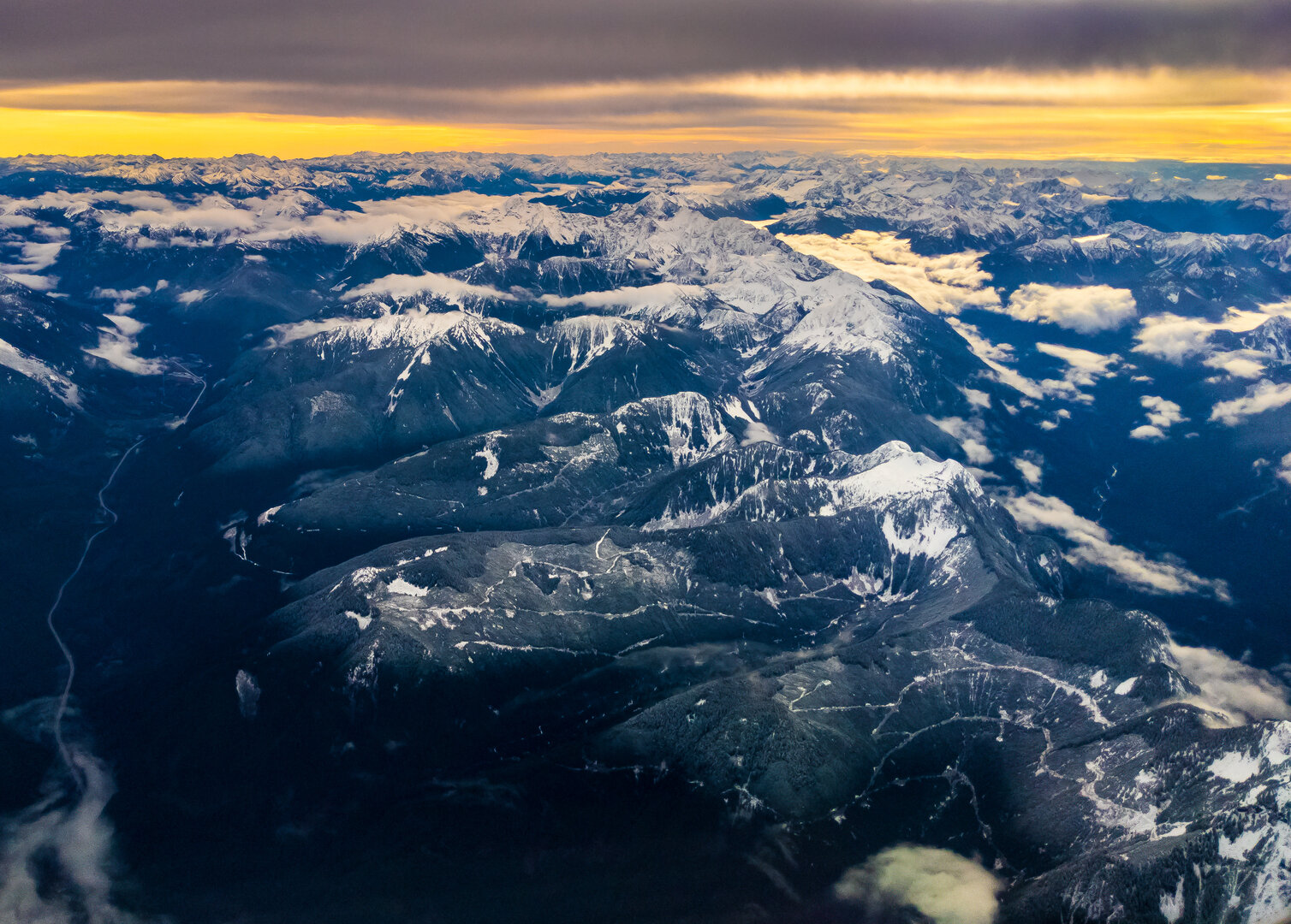 Hiking in the Canadian Rockies near Fairview Mountain